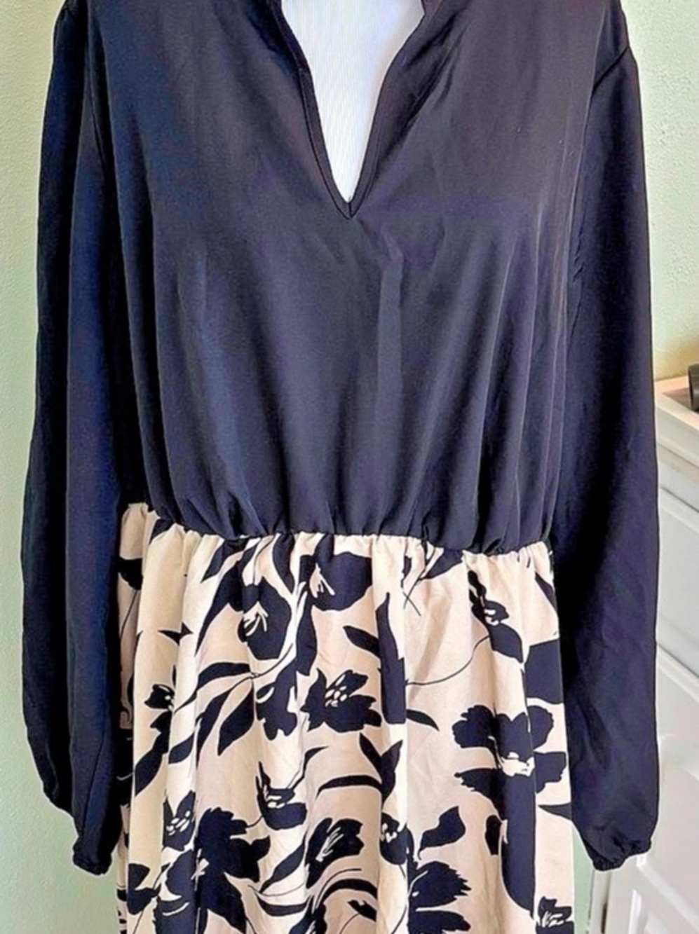 Floral Midi Dress in Black & Pink Like New